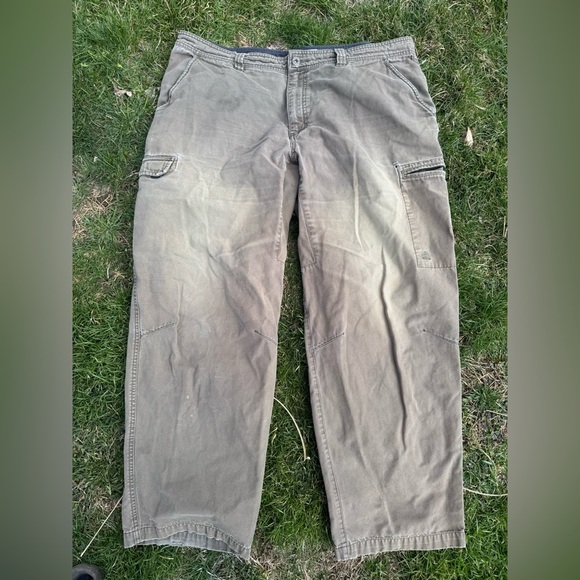 NIKE ACG Cargo Pants Olive - Picture 1 of 5